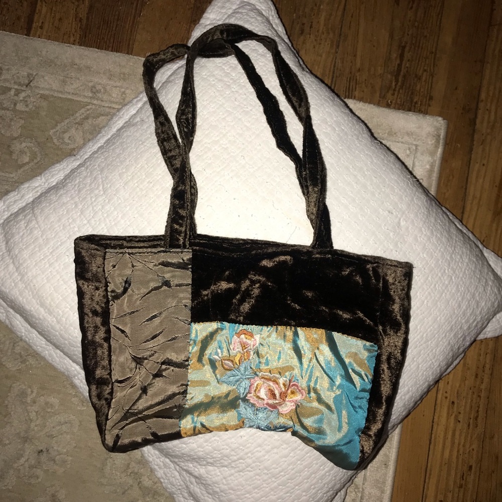 Vintage velour floral bag